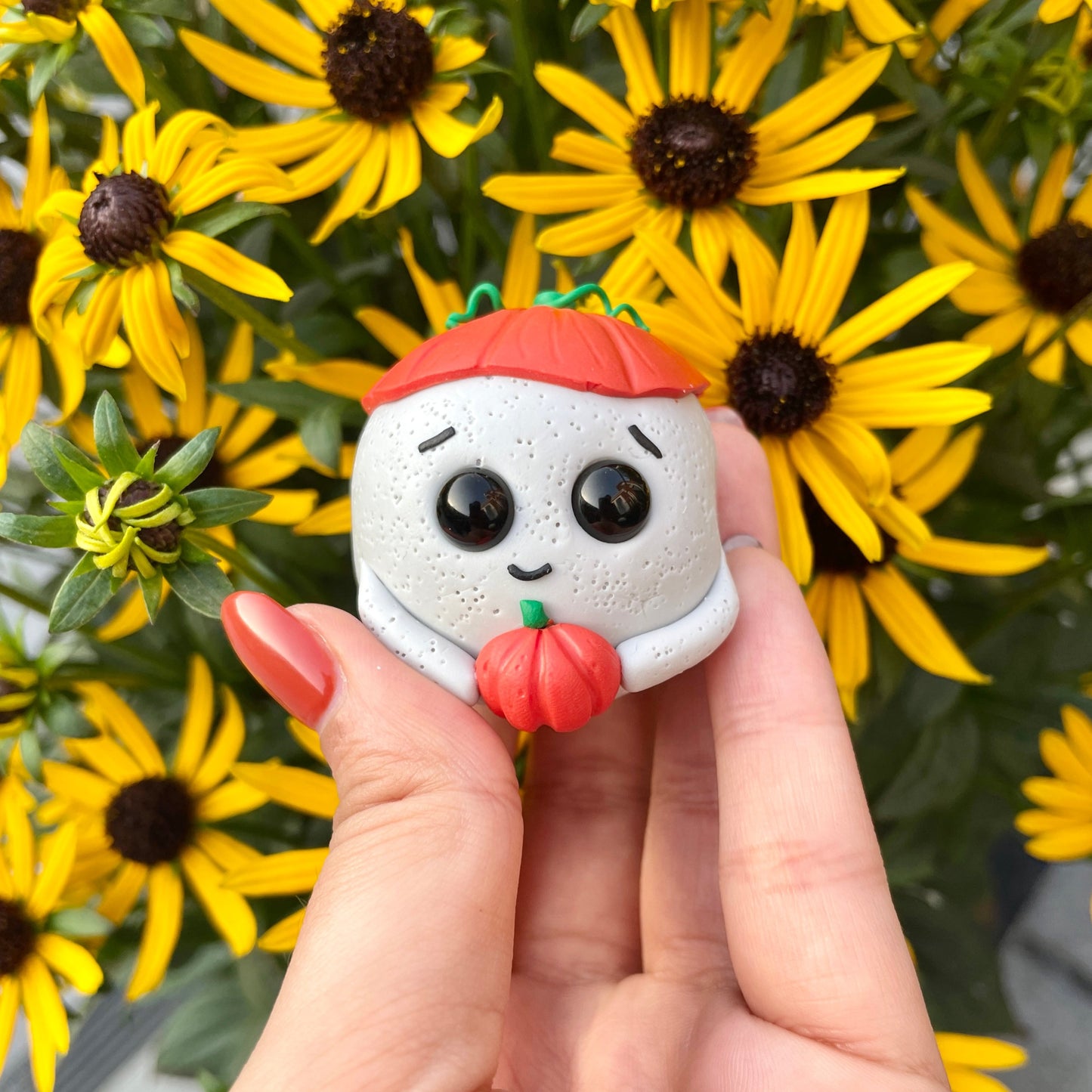 Pumpkin Moonling Desk Friend