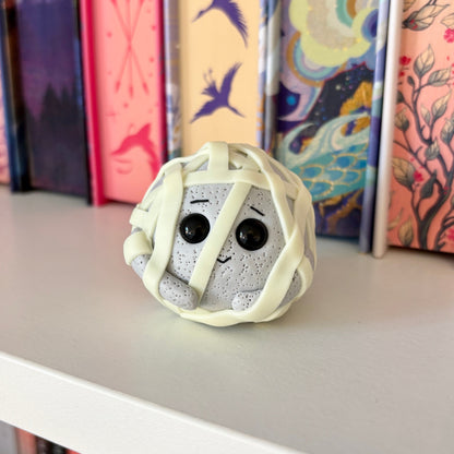 Mummy Moonling Desk Friend (Glow In The Dark)