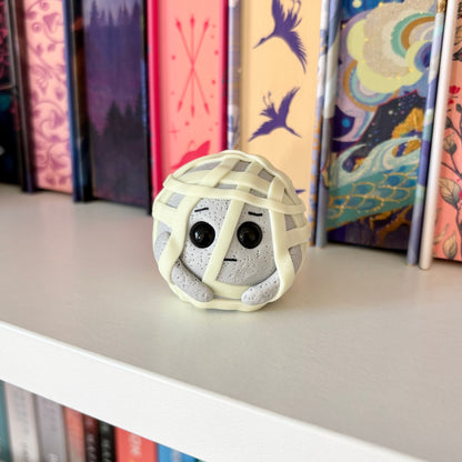 Mummy Moonling Desk Friend (Glow In The Dark)
